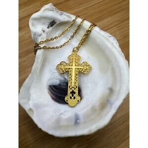 20" Gold tone chain link necklace ornate trefoil religious cross pendant